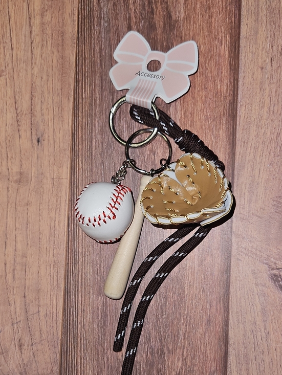 Accessories - Baseball Keychain with Glove, Ball & Bat - Brown/White